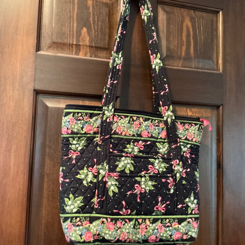 Vera Bradley Tote “Hope”pattern